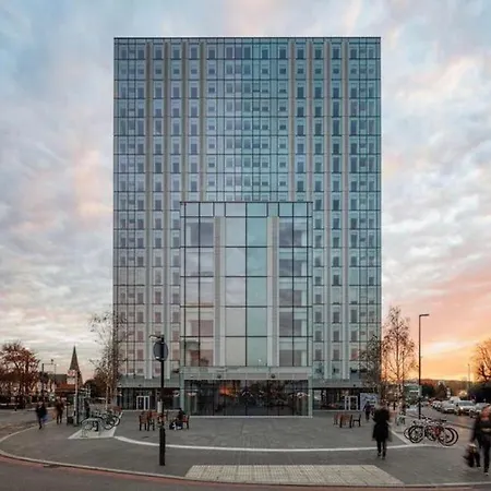 Brand New Apartment 20 Mins From London Waterloo Bp34 Exterior foto